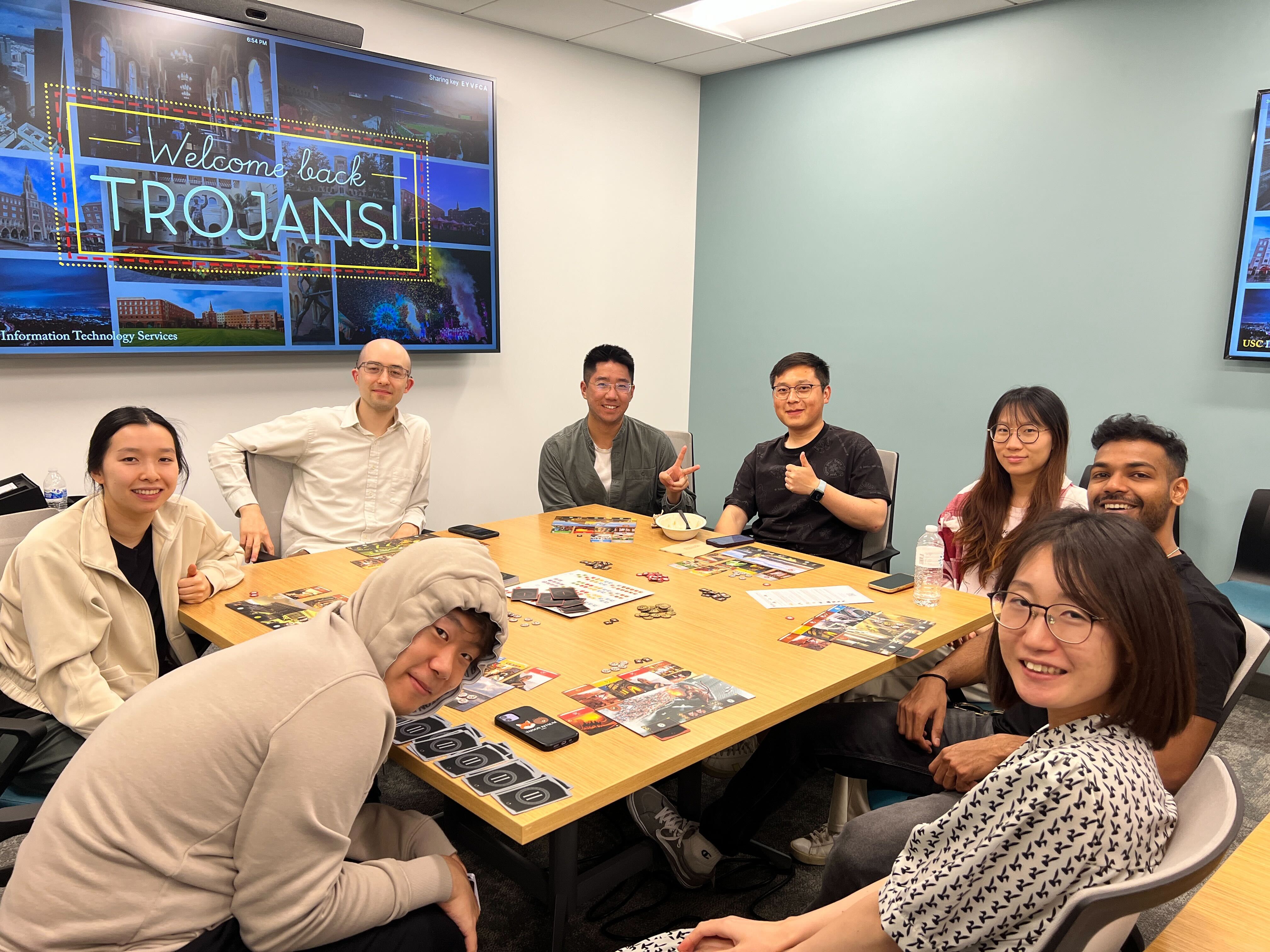 Lab social: 7 wonders